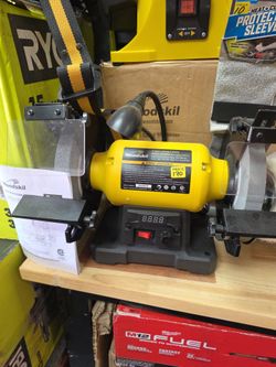 2day sale Woodskil 8in Variable Speed benchtop grinder with digital display, New, Financing Available