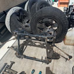 Chevy 2500 lift kit with king shocks. 20” rockstar rims