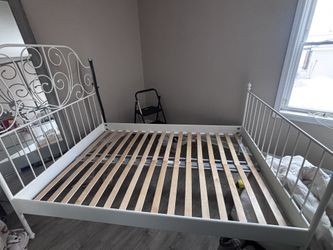 Full size metal bed frame