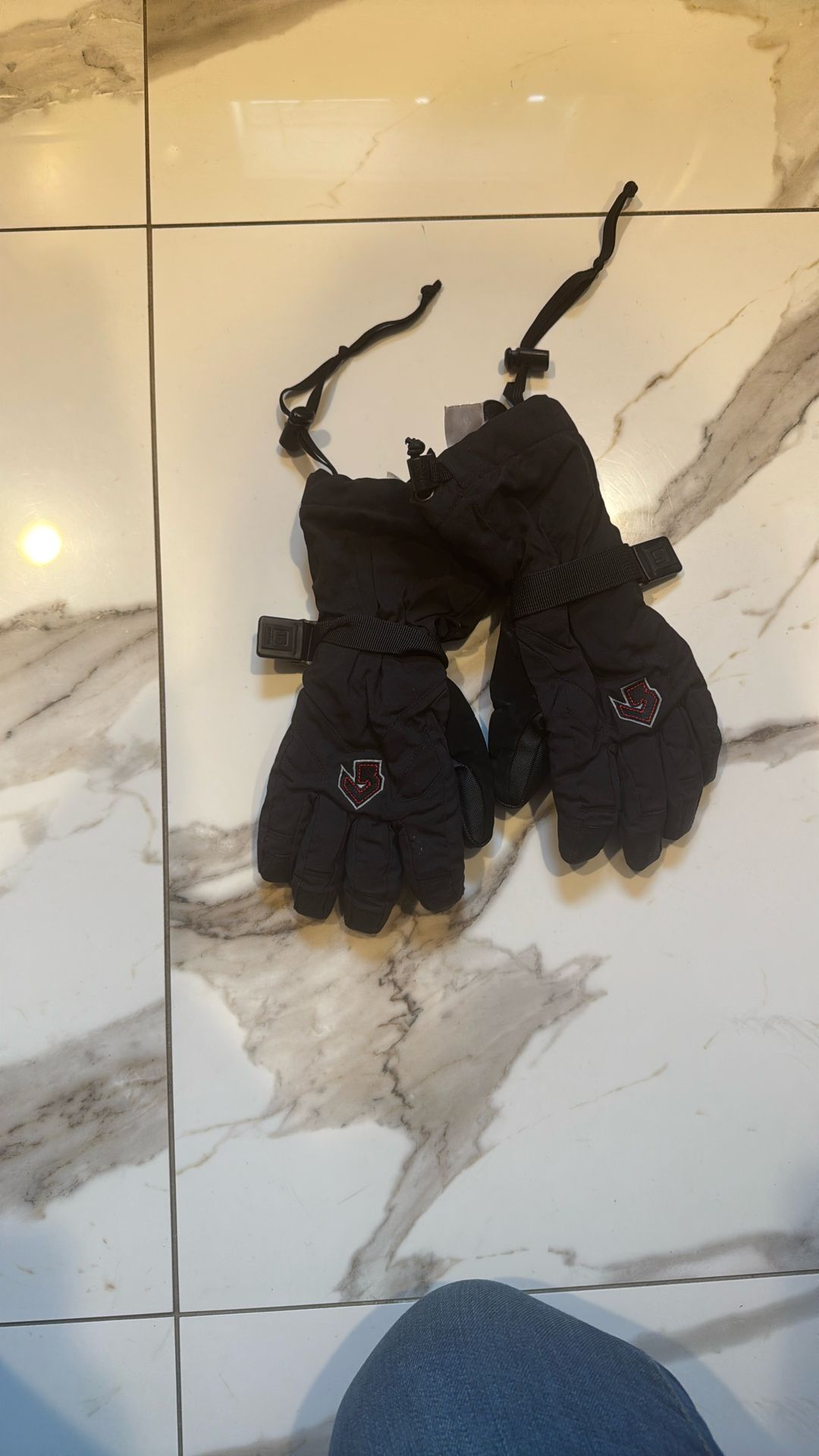 Youth Gloves Small To Medium