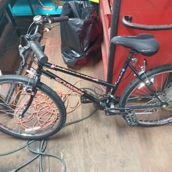 Schwinn Sidewinder Mountain Bike 