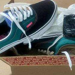VANS (Multicolor) - Size 8.5.