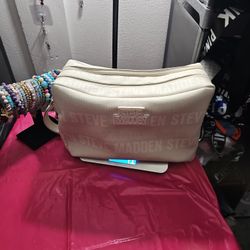 Steve Madden toiletry  Bag