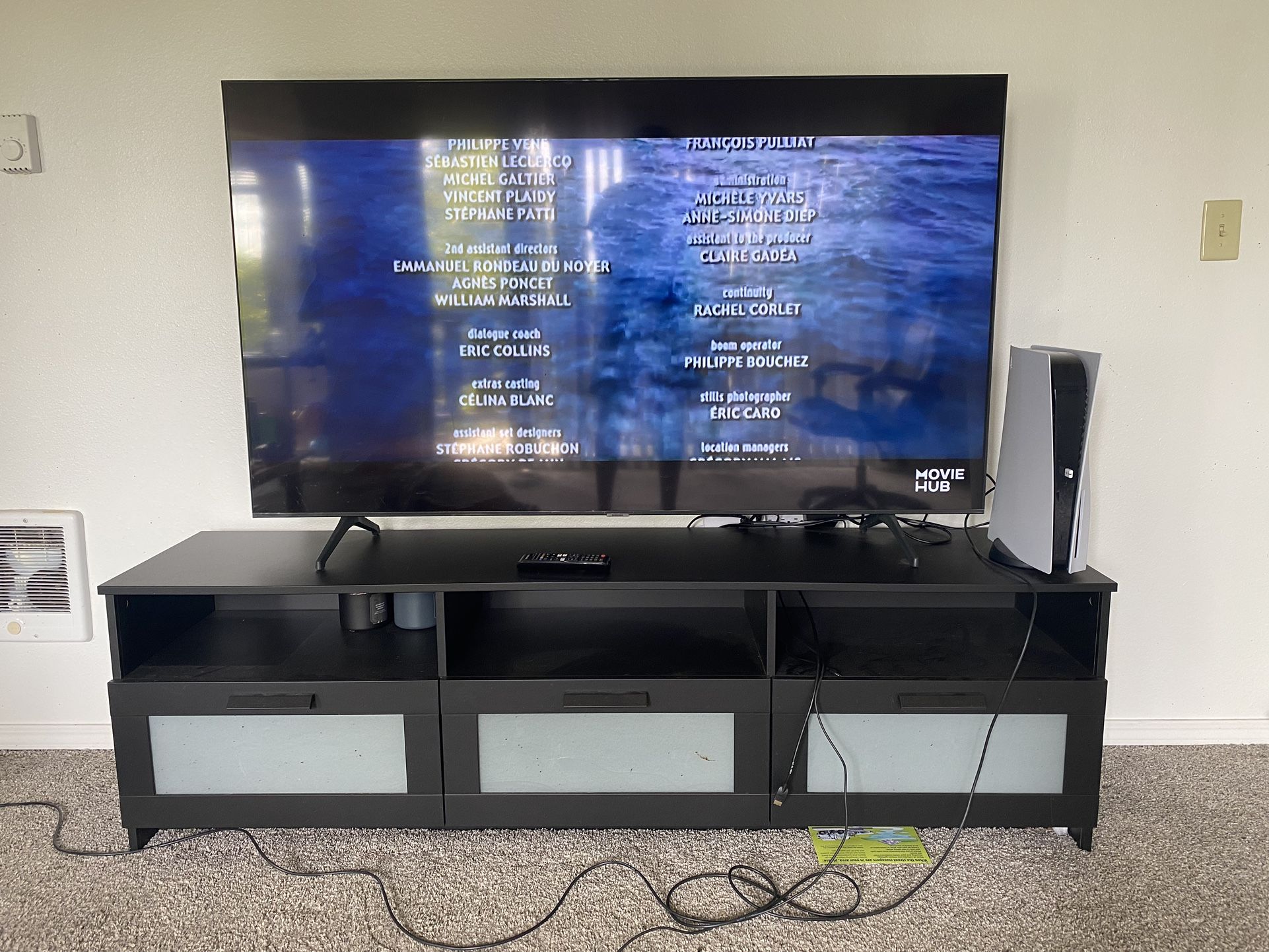 Samsung 65" Television With Stand TV