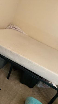 Memory foam mattress queen