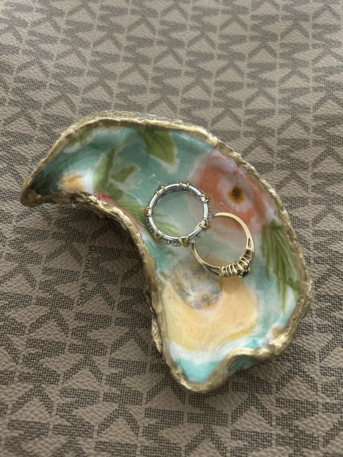 Colorful SC Oyster Trinket Or Jewelry Dish / Bowl