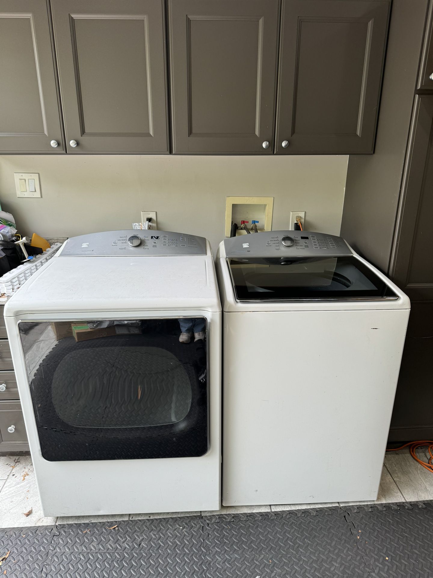 Kenmore Washer / Dryer