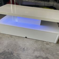 Coffee Table/TVstand/  40”X18”X16” White Table 