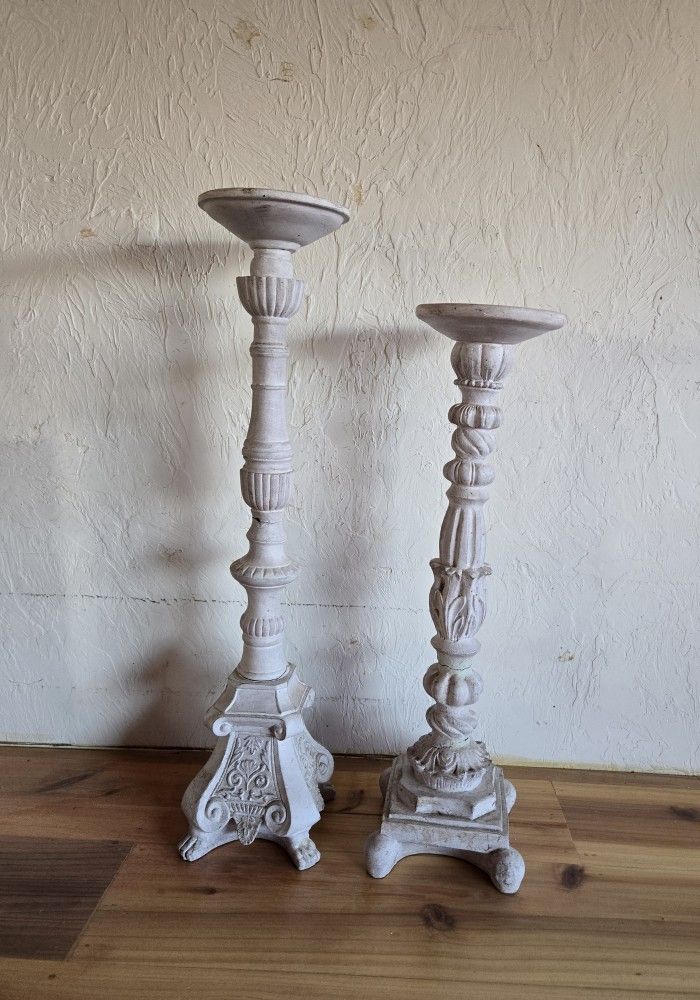 2 Candle Holders