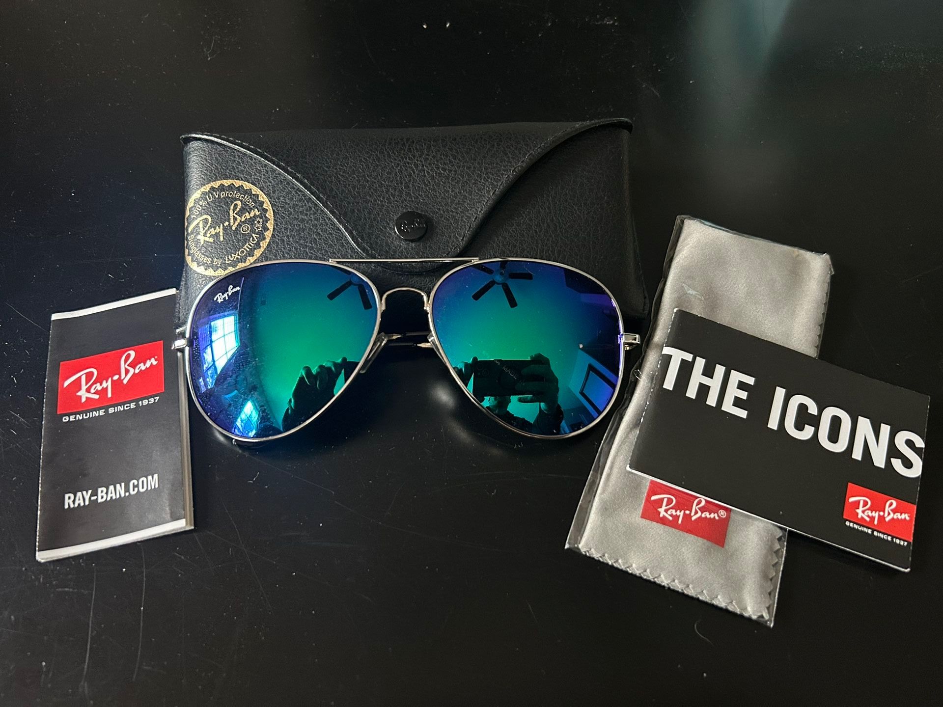 Ray-Ban Aviator Sunglasses
