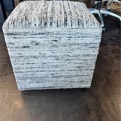 Kas pouf black and white viscose