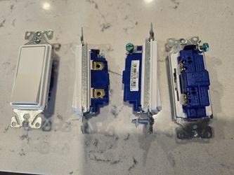 Four 15 Amp Light Switches