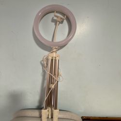 Tripod ring light