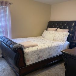 Queen Bedroom Set