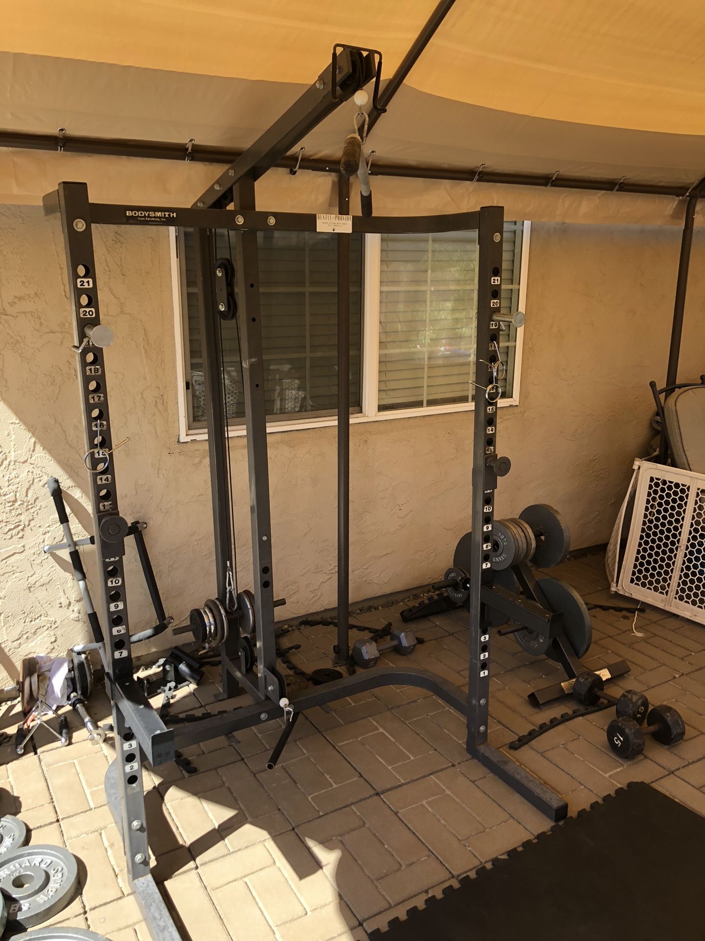Bodysmith from parabody inc workout rack for Sale in Fairfield, CA