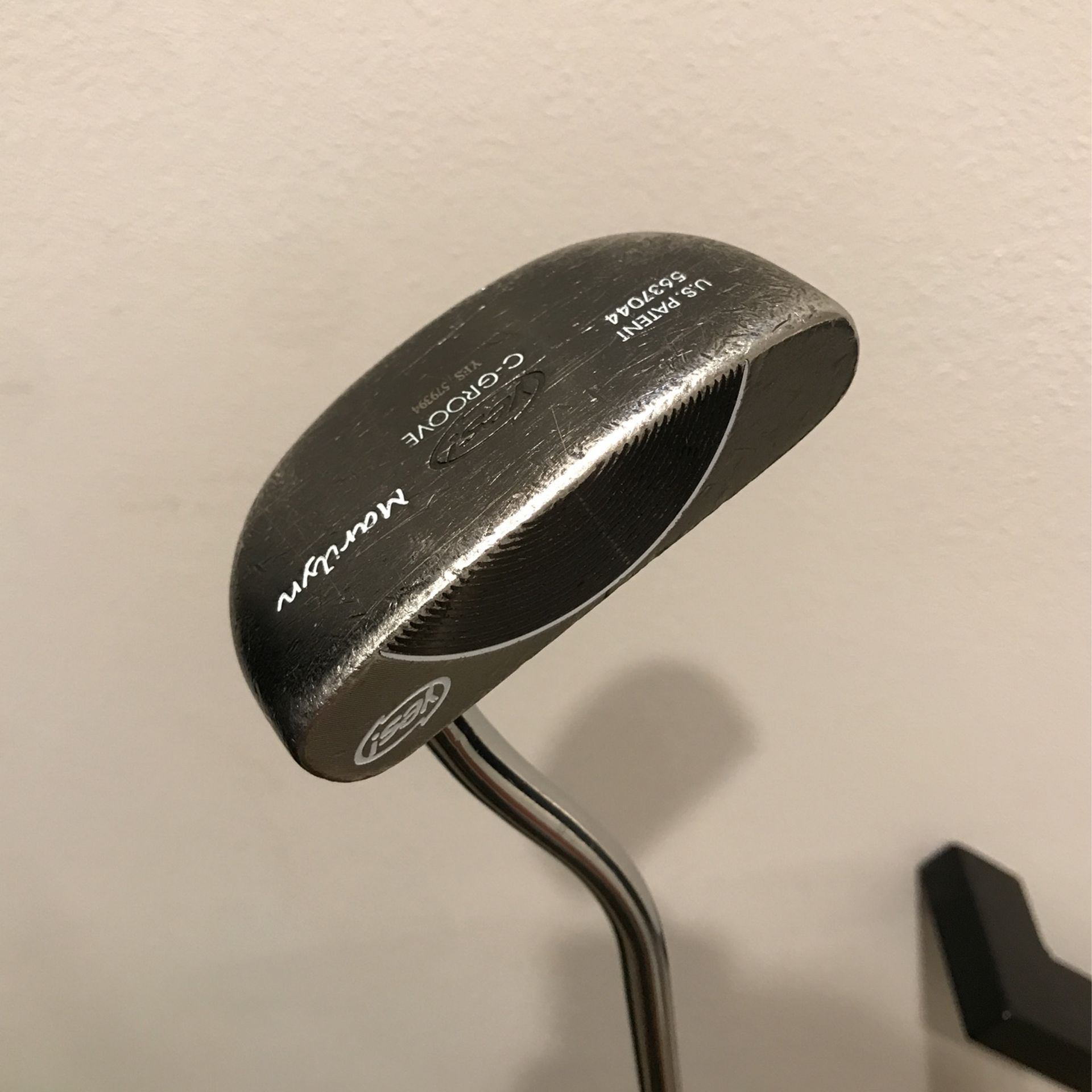 Yes! C-Groove Marilyn Putter