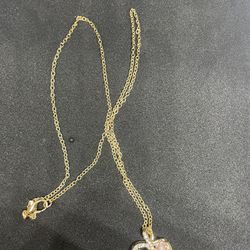 Heart Shaped Mom Gold Necklace 