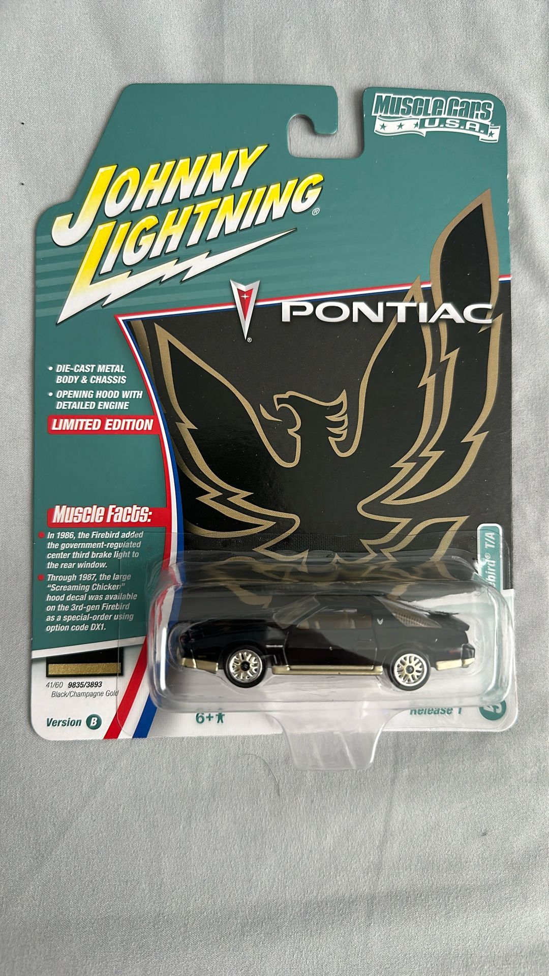 JOHNNY LIGHTNING: 1986 Pontiac Firebird