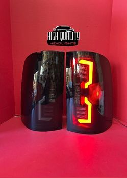 GMC Sierra 2007-2013 tail lights