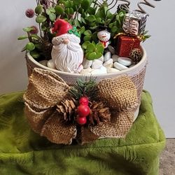 Holiday Planter