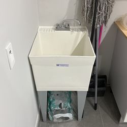 Utility Tub