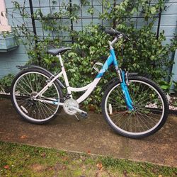 DIAMONDBACK SERENE ALL TERRAIN BIKE 26” Wheels 