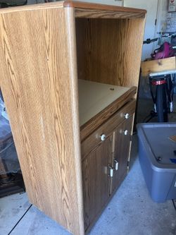 Kitchen Cabinet/cadi