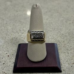 10K Yellow Gold Men’s Ring