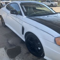 2004 Hyundai Tiburon
