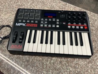 Akai Professional MPK225 25-Key Controller