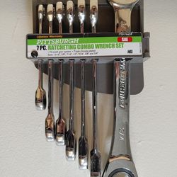PITTSBURGH SAE Ratcheting Combination Wrench Set, 7-Piece

