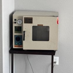 ACROSS INTERNATIONAL 0.9 CF VACUUM OVEN