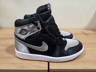 Nike Air Jordan 1 High Retro OG - Satin Shadow - Youth 6/Women's 7.5 - Brand New