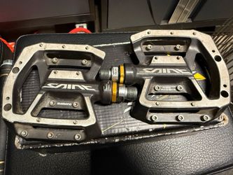 Shimano Saint MTB Pedals