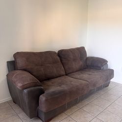 American Furniture Warehouse Couch