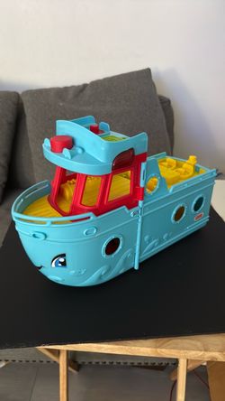 Fisher price little people Boat.