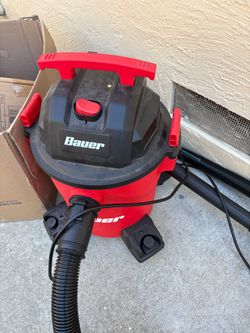 Wet vacuum Bauer
