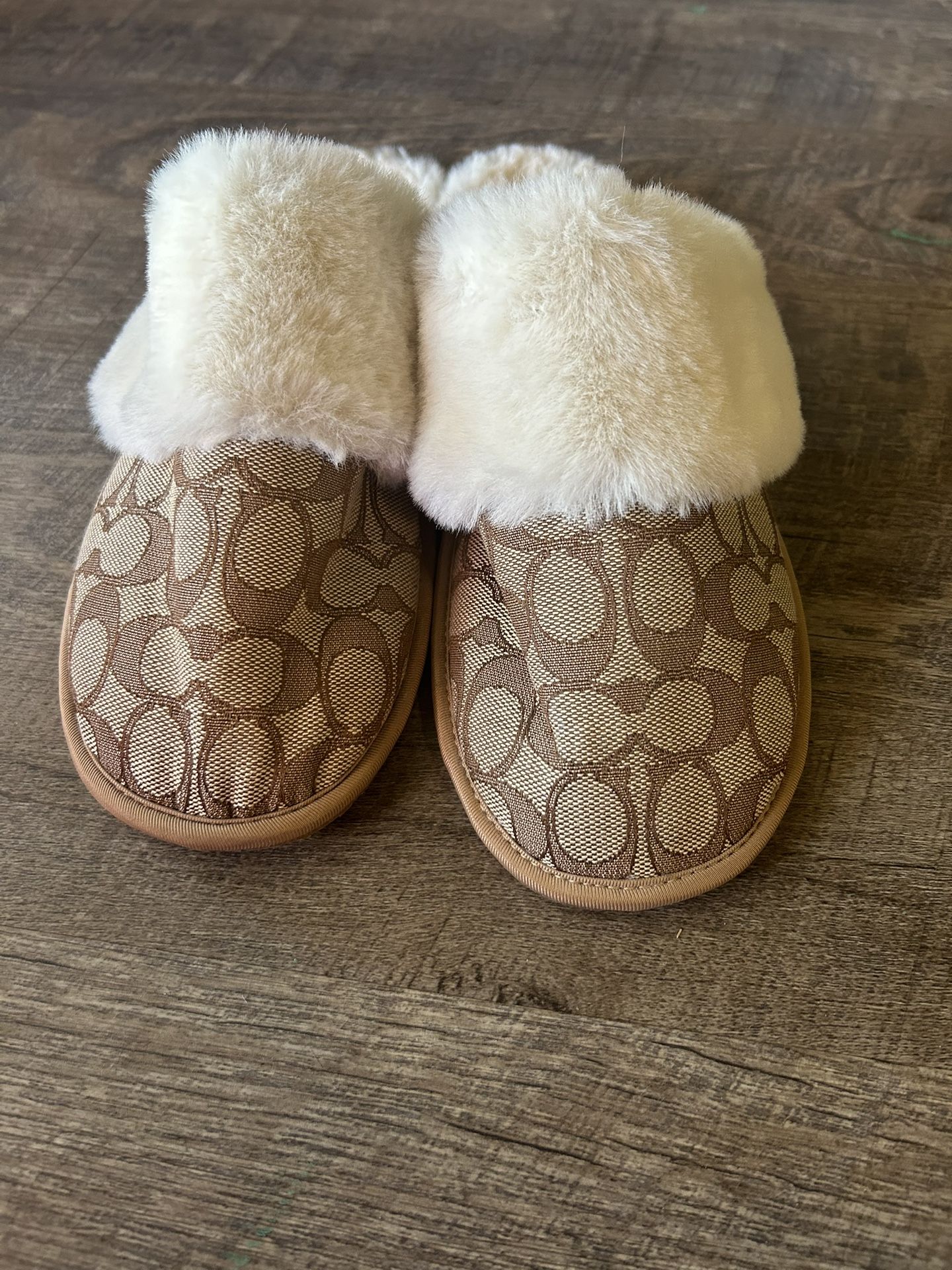 New Coach Slippers