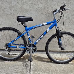 GT Aggressor 3.0 Triple Triangle. 21 speed Mountain Bike. Ready to Ride.