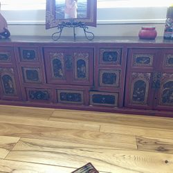 Antique looking council table