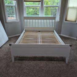 IKEA QUEEN SIZE BED FRAME 