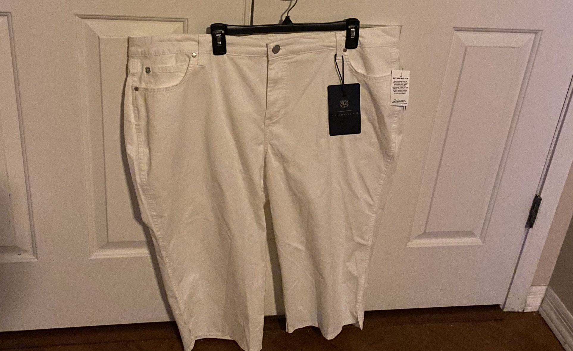 WOMENS BANDOLINO jEANS WHITE CAPRI PANTS SIZe 22 W