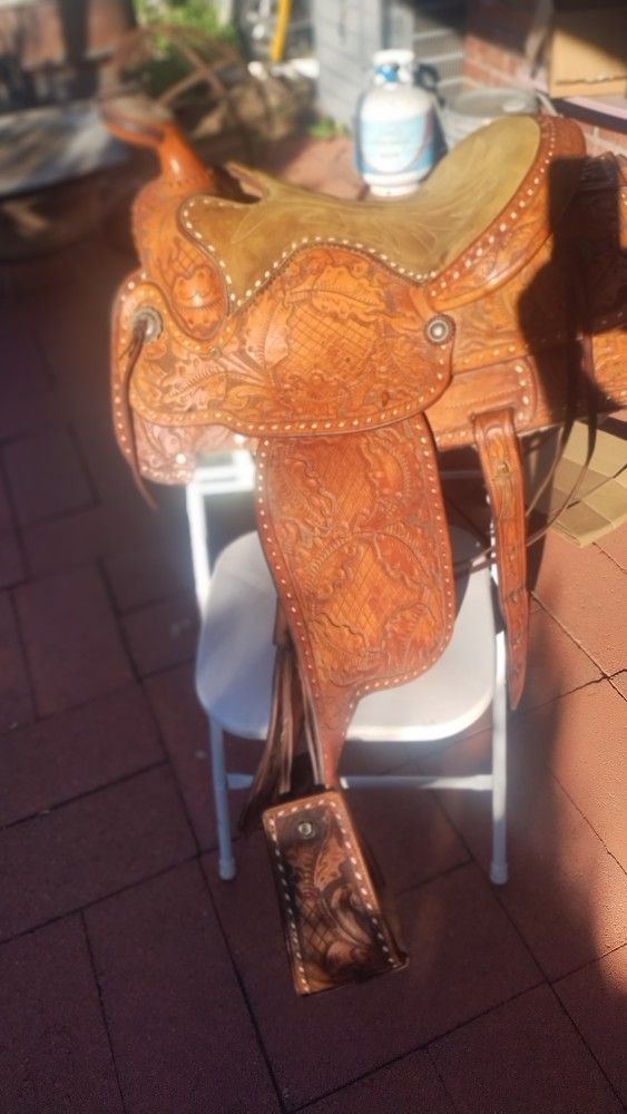 Send Me New For Saddle Size 15