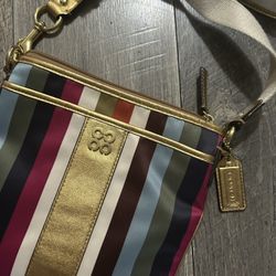 Vintage Coach Crossbody Purse 