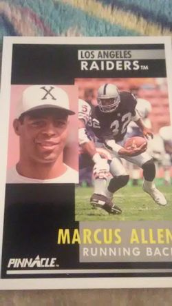 MARCUS ALLEN OAKLAND RAIDERS PINNACLE