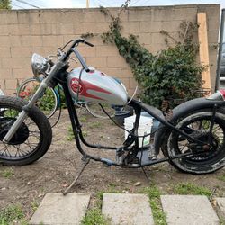 1961 BSA 650 Bobber (no Engine)