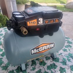 AIR COMPRESSOR NUEVA 3GAL 110PSI FUNCIONANDO PERFECTAMENTE EN VENTA $55