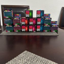 Needoh Fuzz Ball And Glitter And Glow Nice Cubes
