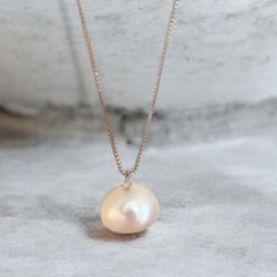 Beautiful 14mm White south sea pearl Coin Pendant 