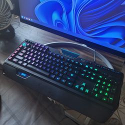 Logitech G910 orion Spectrum Gaming Keyboard.